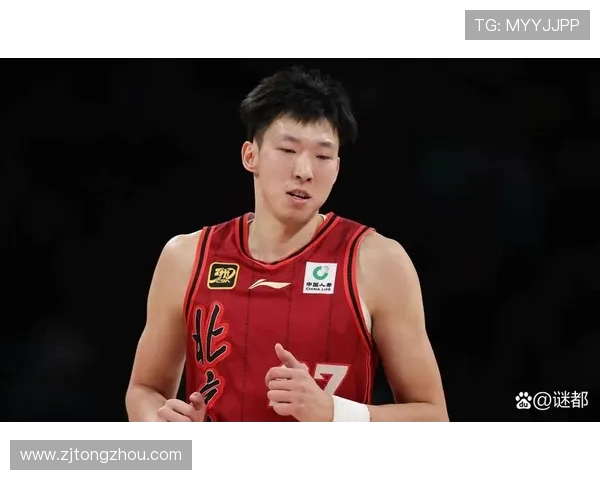 周琦陪儿子训练加强度 涂涂自觉不如哥哥当场气哭